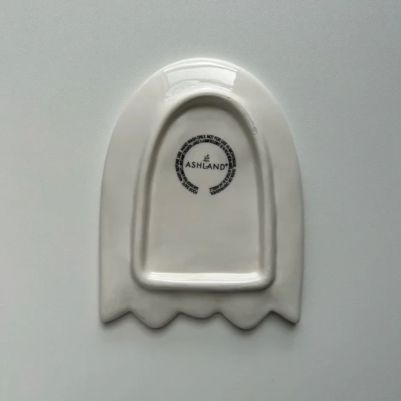 Pink ghost dish!👻 - Picture 2 of 2